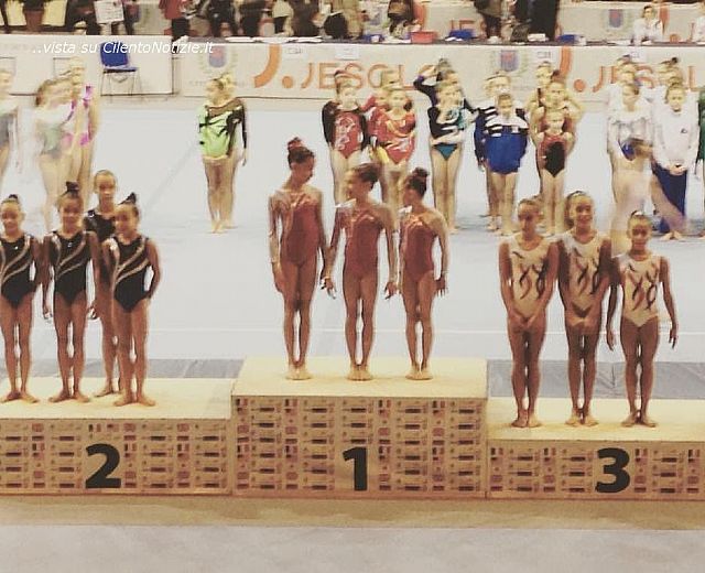 03122015 foto ginnastica