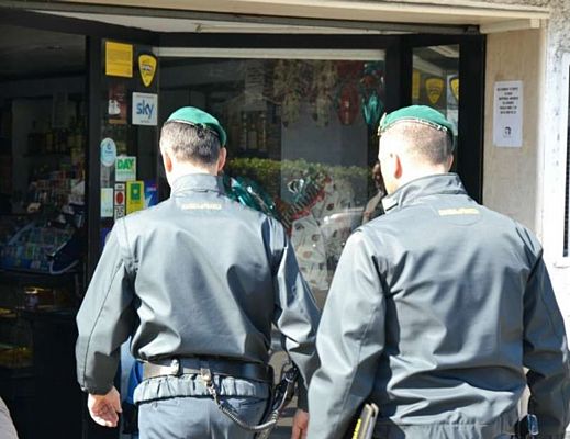 04022014 scuole fantasma finanza