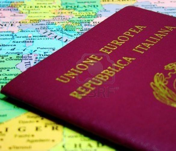 04022017 italiani estero passaporto