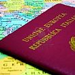 Economia foto - 04022017 italiani estero passaporto