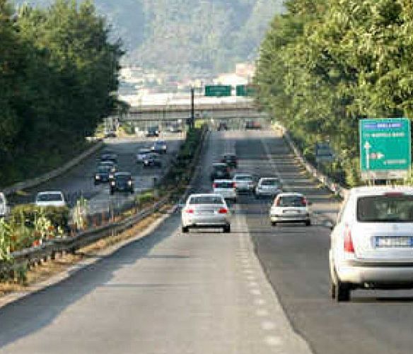 04022020 autostrada raccordo