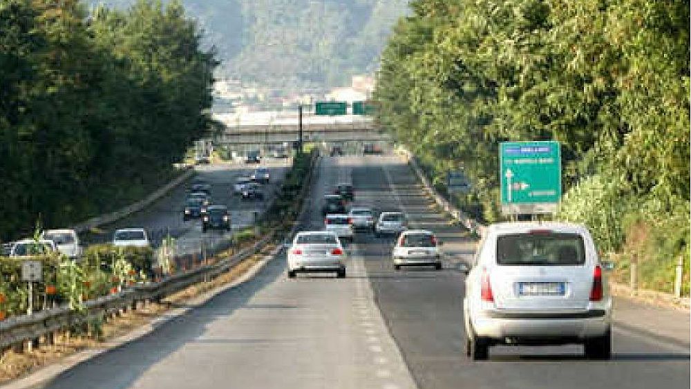 04022020 autostrada raccordo