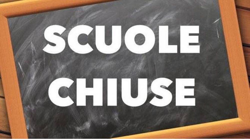 04032020 scuole chiuse