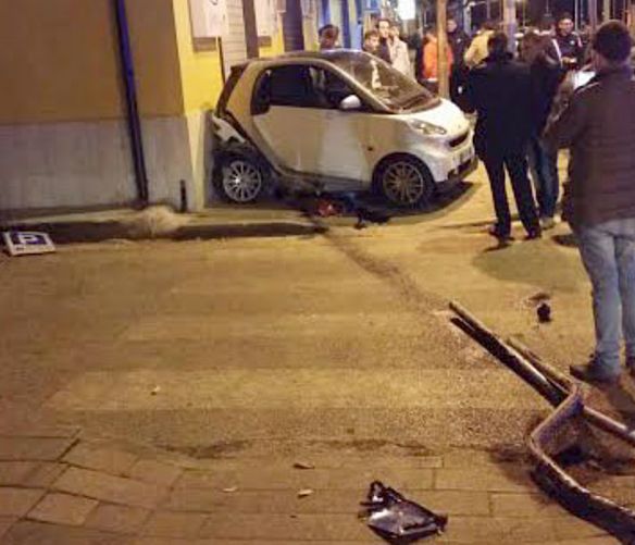 04042016 smart contro muro
