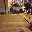 Cronaca foto - 04042016 smart contro muro