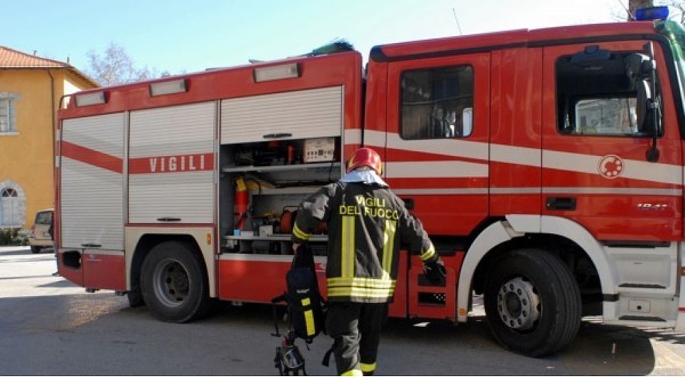 04042016 vigili del fuoco