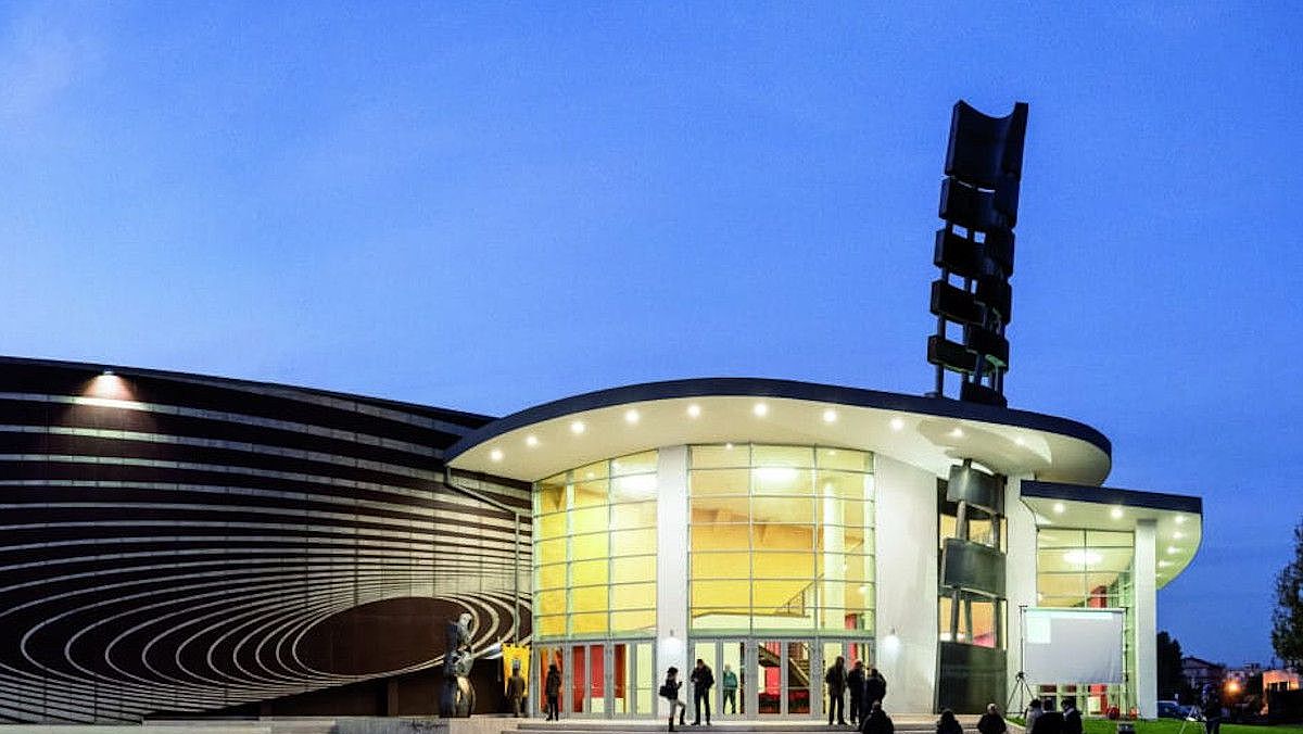 04042025 cineteatro de filippo 04042025 cineteatro de filippo