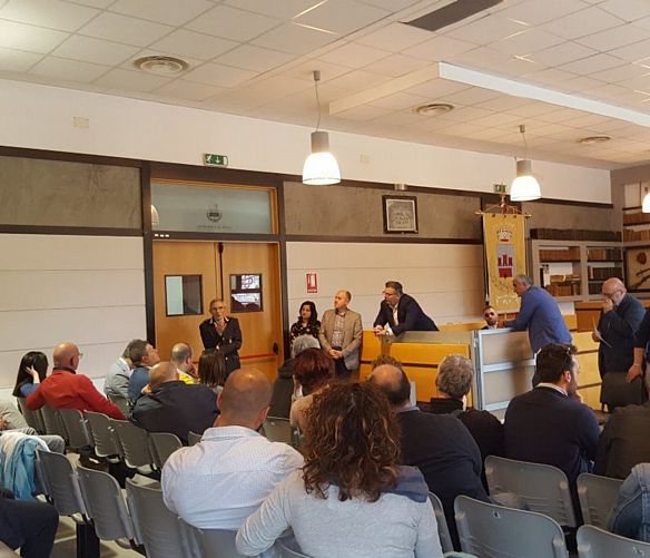 04052018 foto incontro