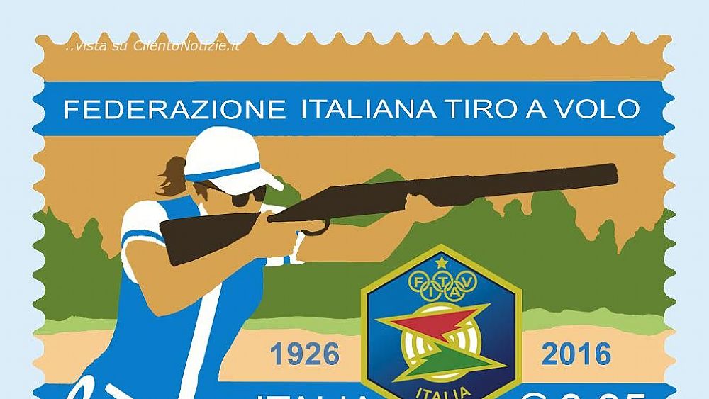 04072016 francobollo tiro a volo