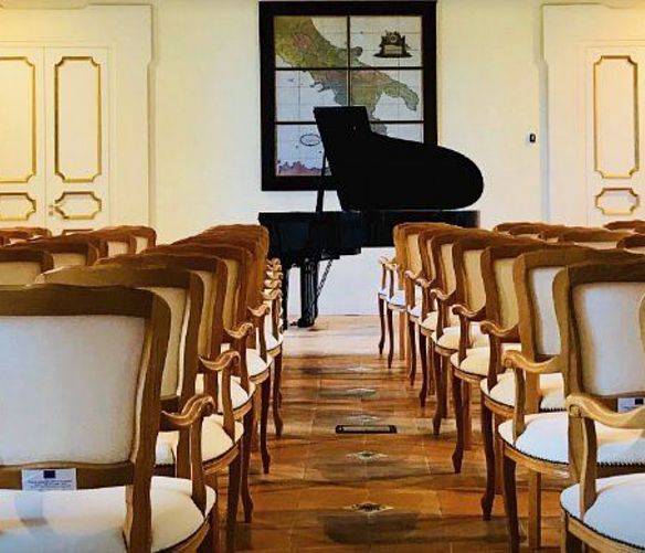 04072019 palazzo torchiara interno
