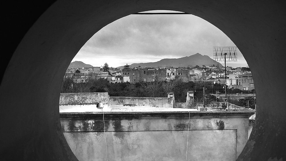 04072022 13occhio per ischia dal giardino segreto