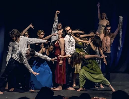 04092015 living theatre