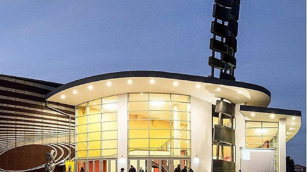 04092018 cineteatro de filippo agropoli 04092018 cineteatro de filippo agropoli