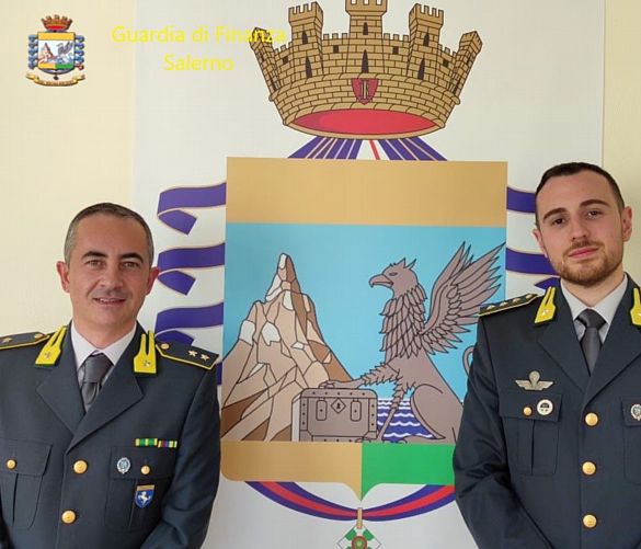 04092020 CAMBIO AL VERTICE FINANZA