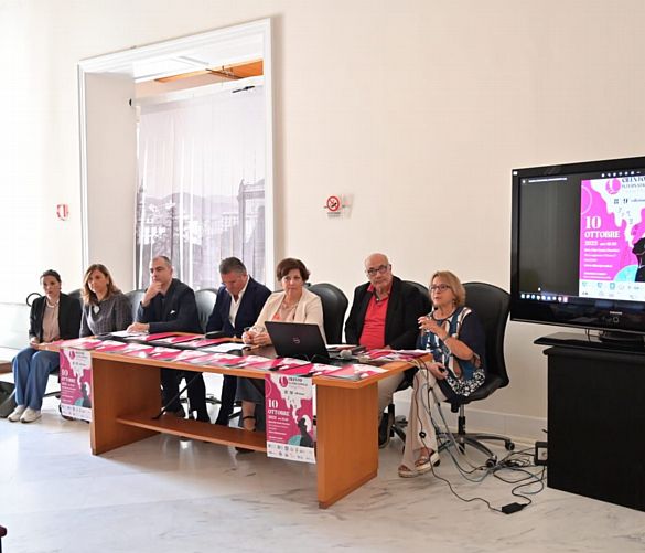 04102023 conferenza cilento poesia 1