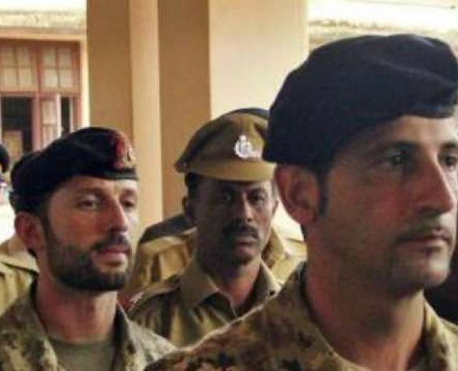 04112013 maro latorre e girone