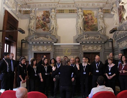 04112015 coro a salerno
