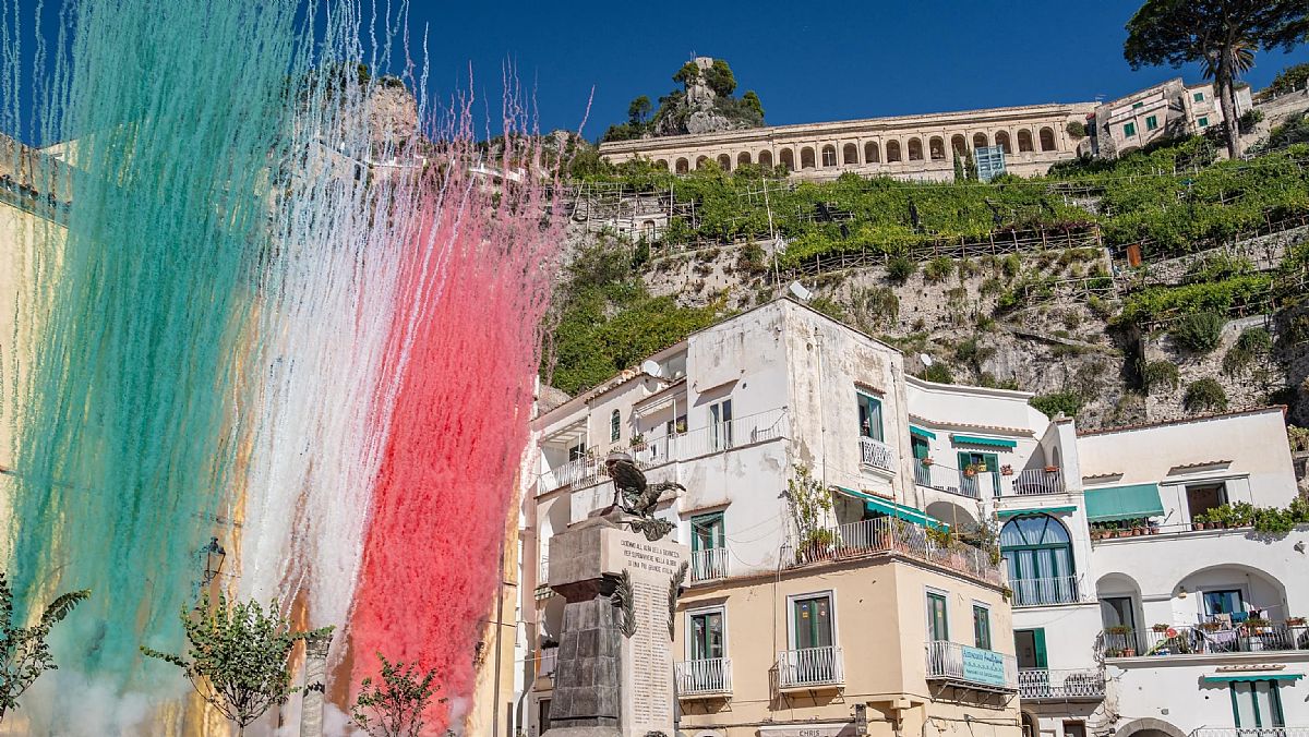 04112025 nuovo monumento caduti amalfi