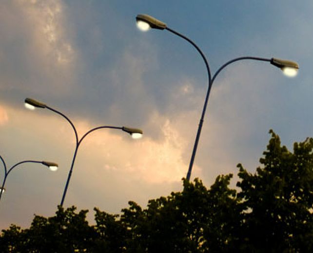 04122014 pubblica illuminazione