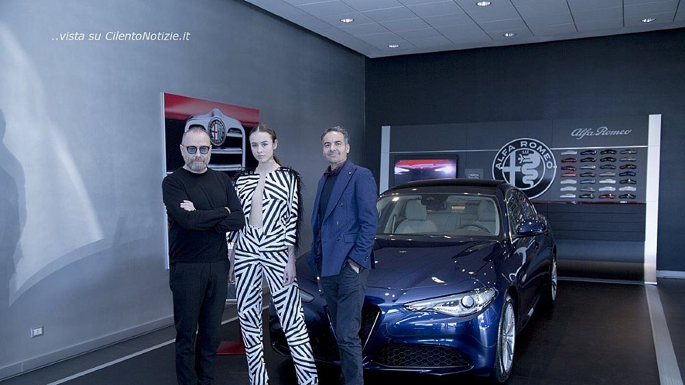 04122017 FOTO LETTIERI TORTORA MODELLA CON GIULIA ALFA ROMEO