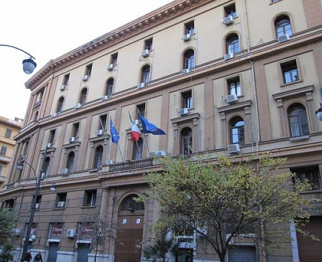 05012014 napoli palazzo della regione campania