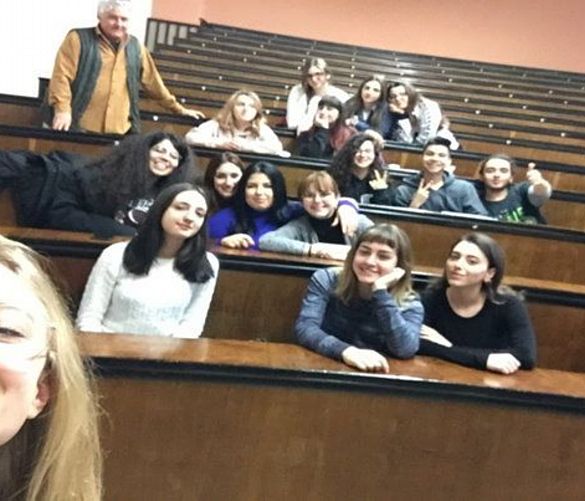 05032020 giovani liceo menna