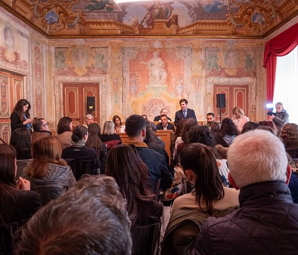 05032026 scuola di ceramica vietrese