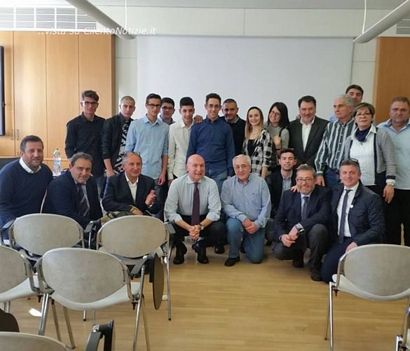 Tonino-Luppino foto - 05042017 Foto di gruppo a Milano