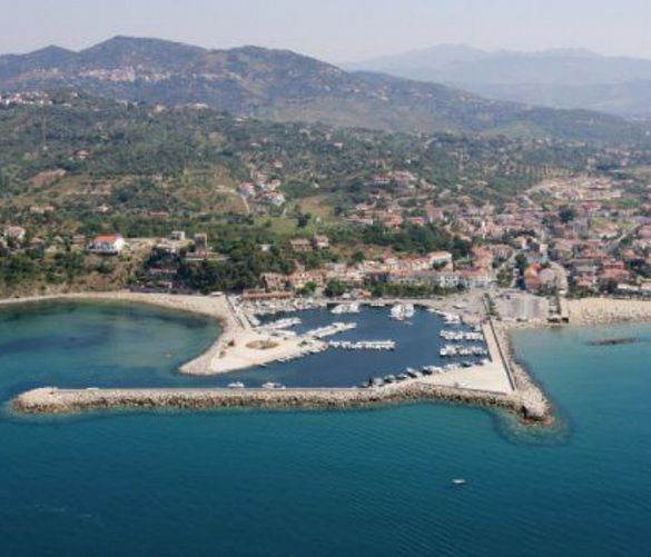 05062021 porto di casalvelino