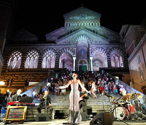 05062024 spettacoli ad amalfi