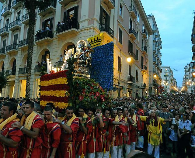05072014 processione s matteo salerno
