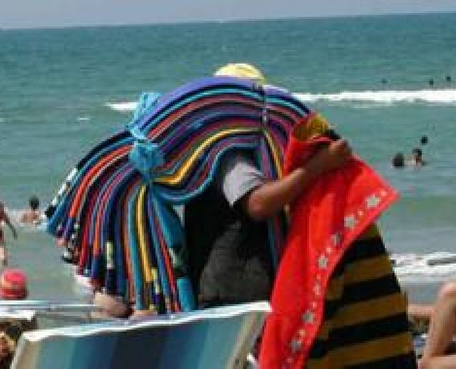 05082014 venditori ambulanti abusivi