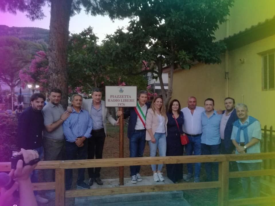 piazzetta radio libere 1976