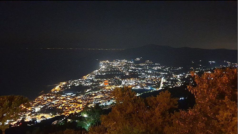 05082022 santa maria di castellabate di notte