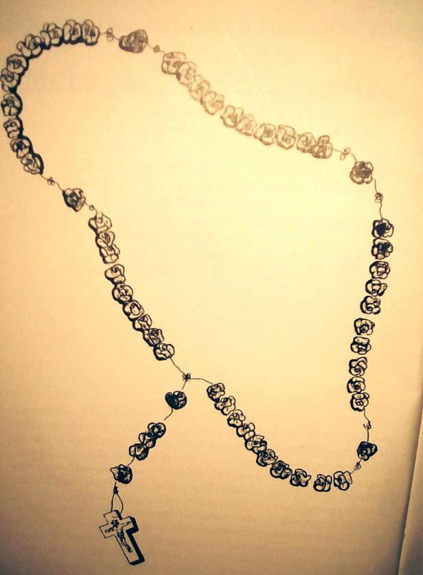 rosario fatto di rose