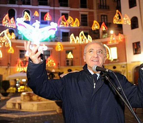 05102019 de luca luci d artista salerno