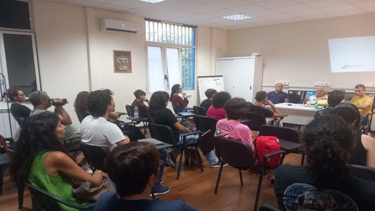 05102023 incontro fumetto