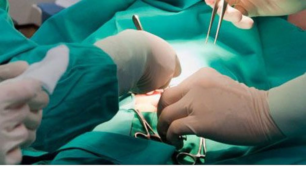 05112017 operazione chirurgica