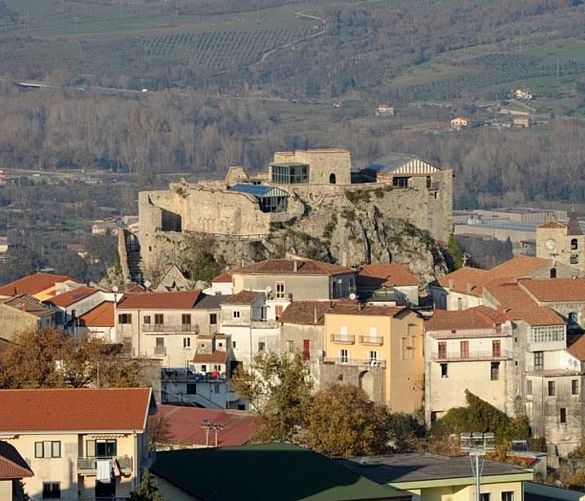 05122016 castello oliveto citra