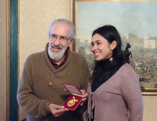 Tonino-Luppino foto - 05122018 Atilio Boron con l Assessore del Comune di Napoli Laura Marmorale
