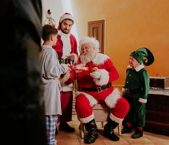 05122024 santa claus nzallanu 2