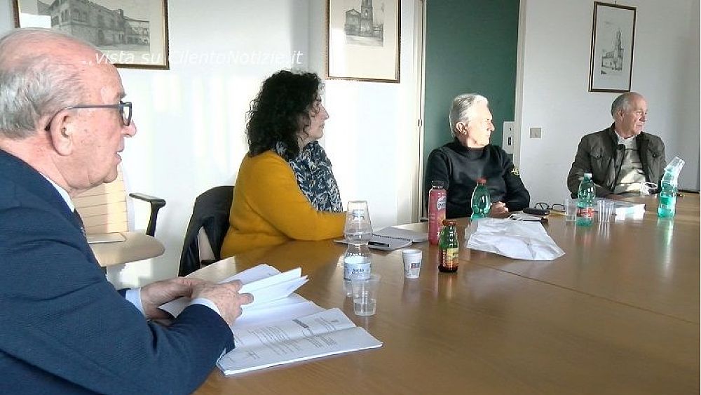 06042022 foto incontro sindaci aree cilento soft