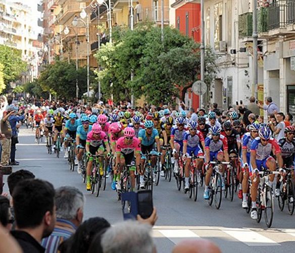 06052023 giro d italia salerno