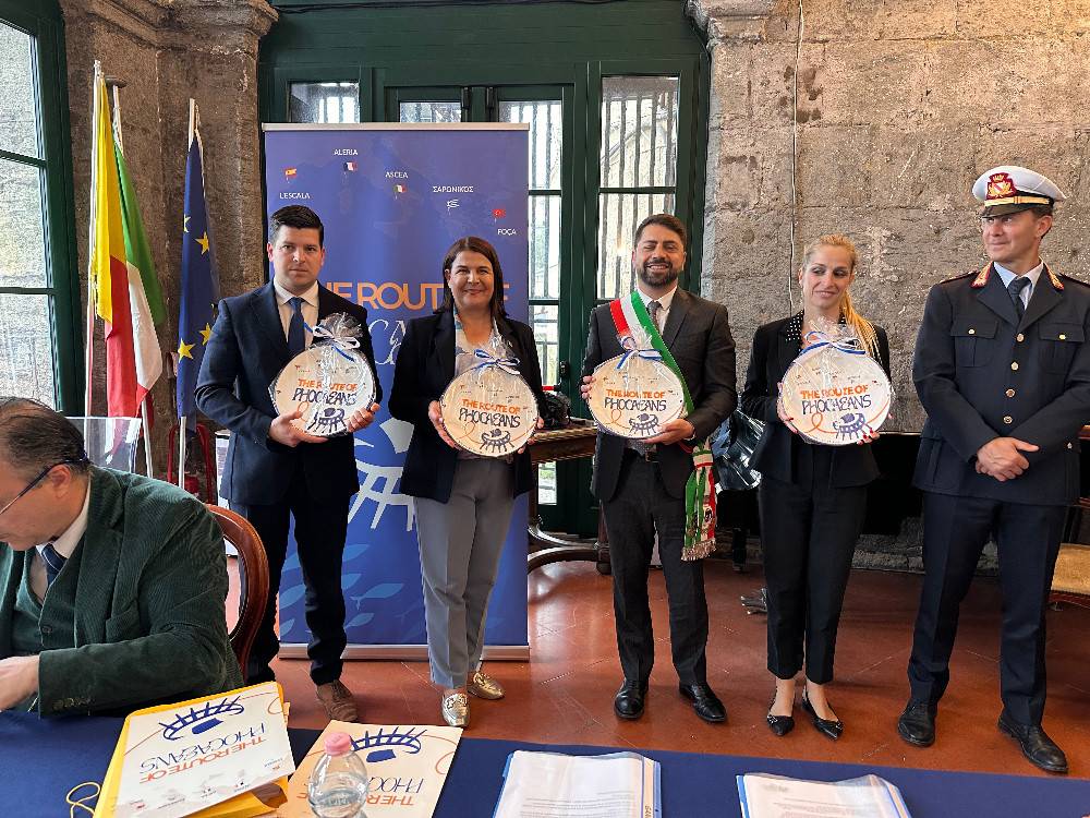 rotta dei focei ascea napoli