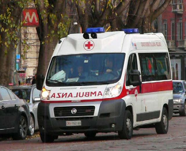 06062015 ambulanza
