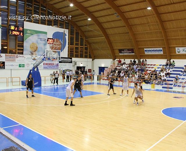 06072013 Agropoli sciolta la fusione tra le due societa di basket