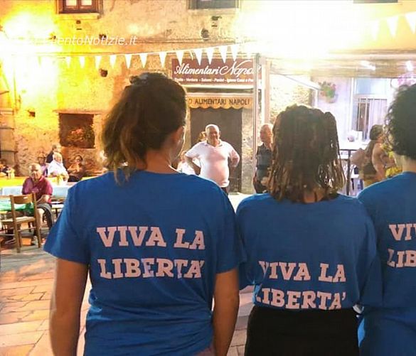 Tonino-Luppino foto - 06072019 Donne di Casaletto Spartano