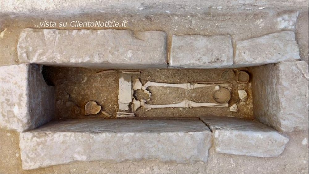 06072021 tomba 10000 pontecagnano