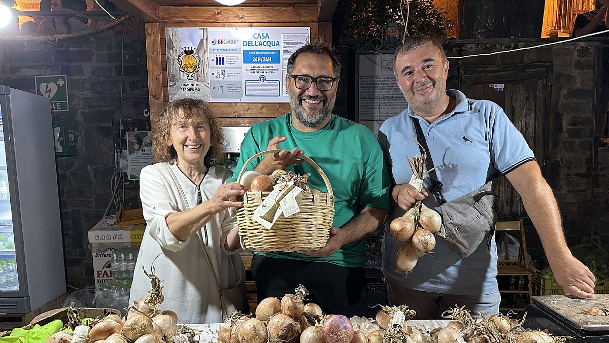 06082025 peppone calabrese alla festa della cipolla 06082025 peppone calabrese alla festa della cipolla