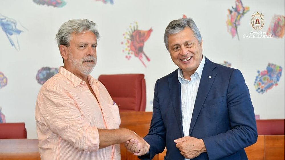 06092022 ambasciatore e sindaco